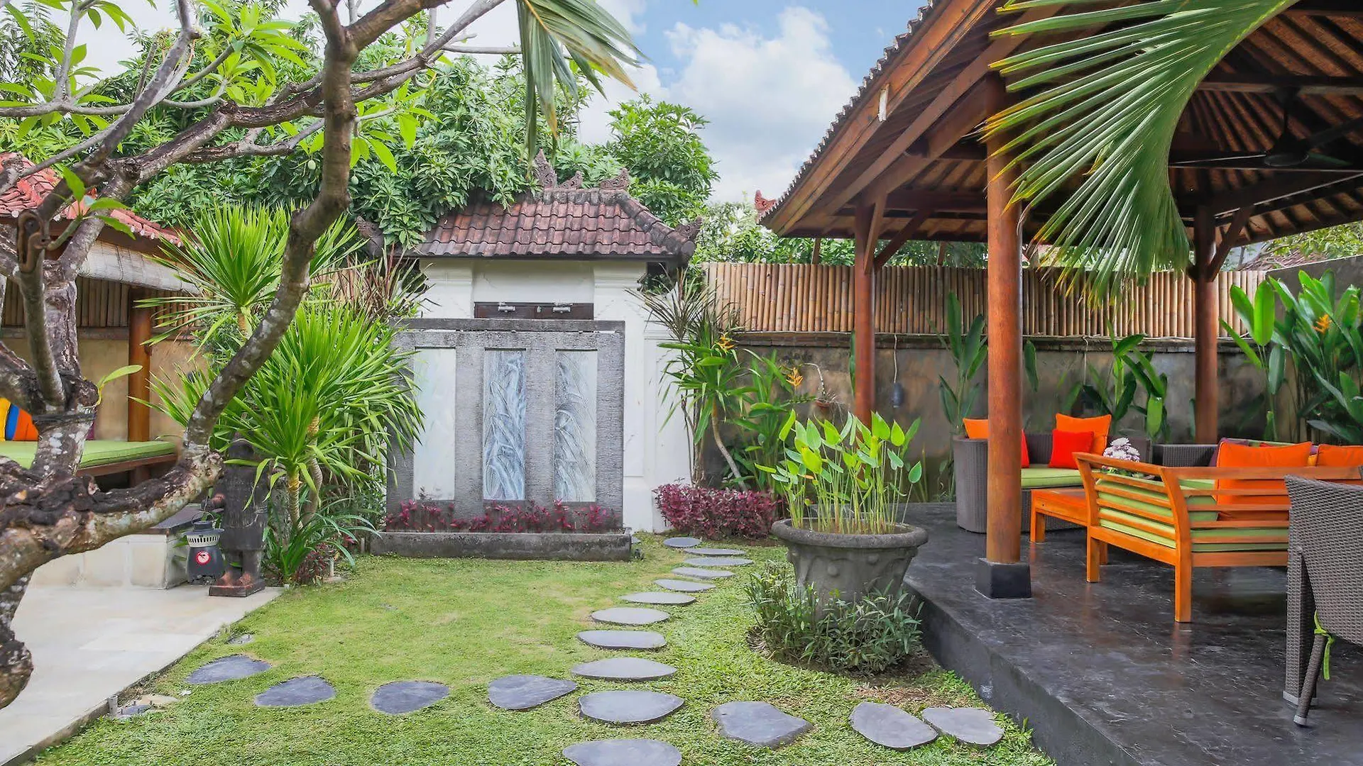Villa Bali Caviar Seminyak Indonesia